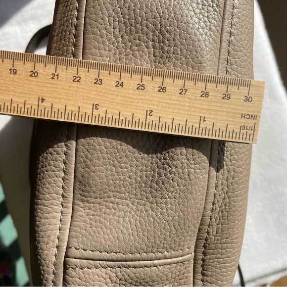 NWT MICHAEL MICHAEL KORS HANDBAG BEDFORD Dark Taupe/ Coffee - Picture 10 of 10